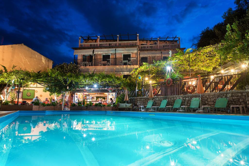 Aparthotel Argo Pool & Bar Benitses  Exterior foto